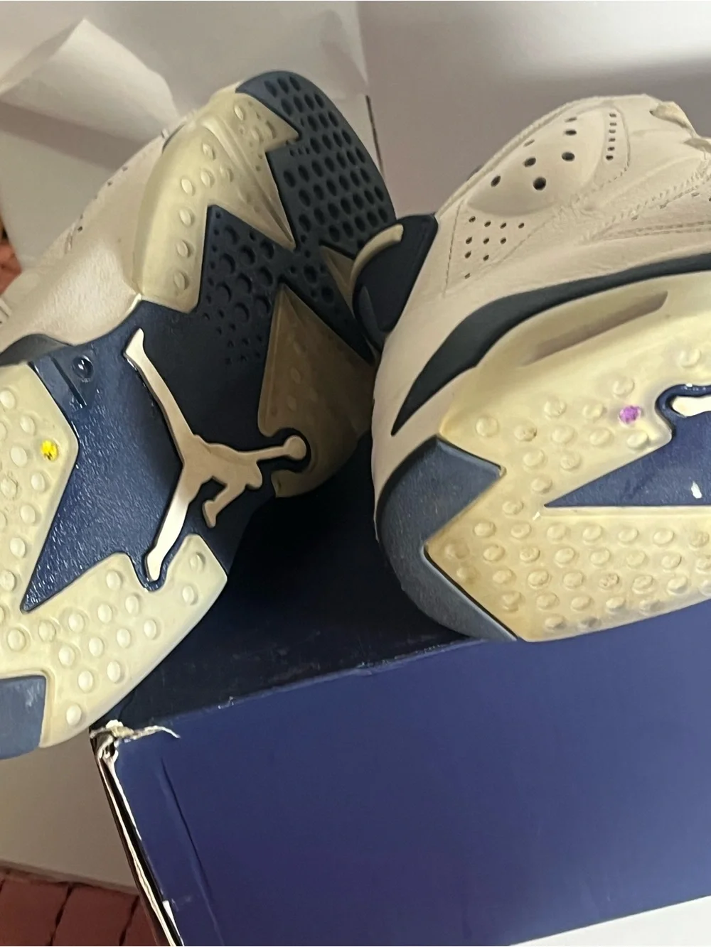 Air Jordan 6 Retro size 9.5